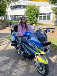 blau28